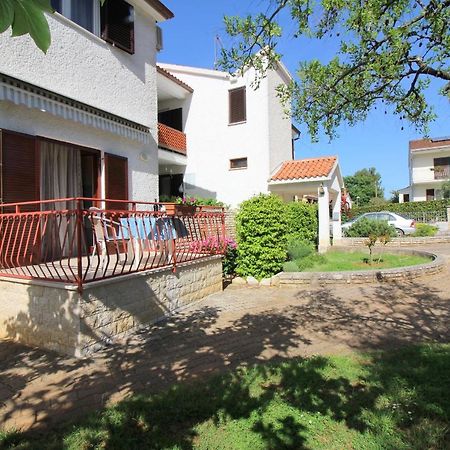 Apartment Ema Near City Center Poreč Extérieur photo