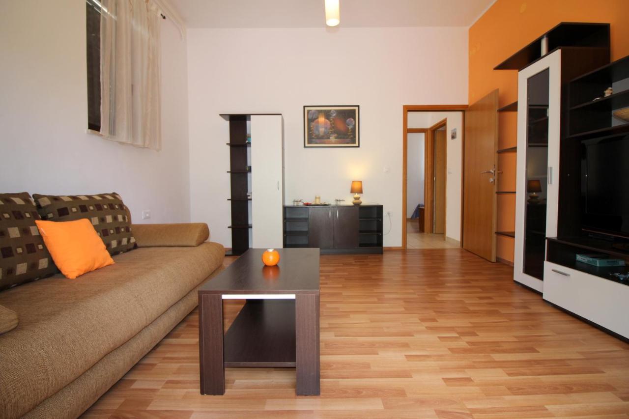 Apartment Ema Near City Center Poreč Extérieur photo