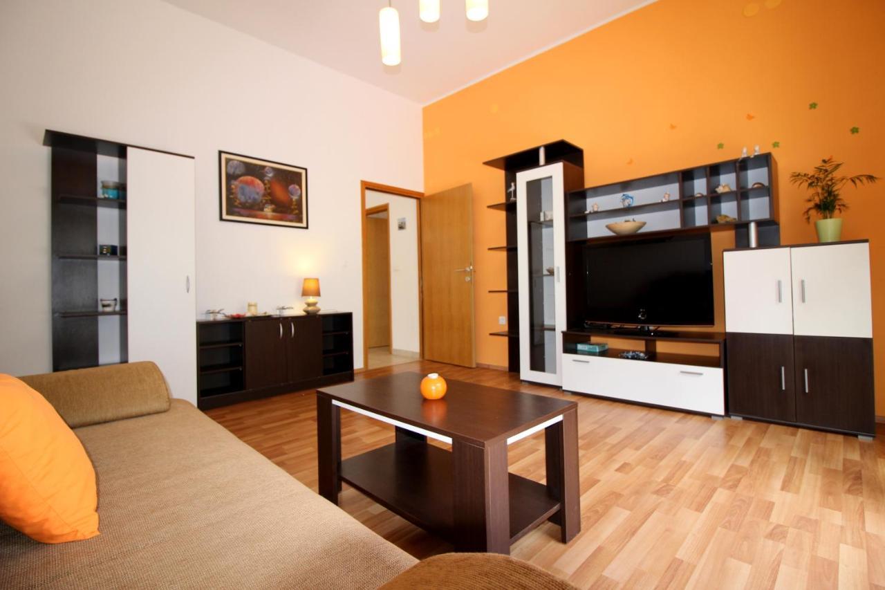 Apartment Ema Near City Center Poreč Extérieur photo
